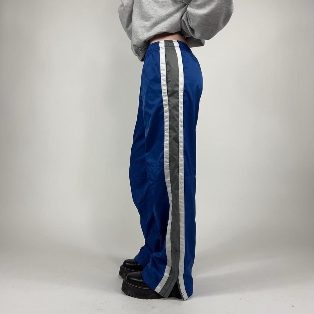 L.L. Bean Shell Sweatpants - Picture 3 of 3